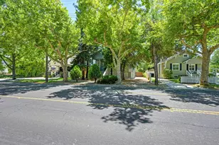 5314 J St, Sacramento, CA 95819 - Photo 6