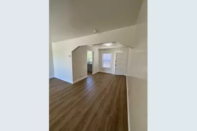 4501 Roosevelt Ave, Sacramento, CA 95820 - Photo 4
