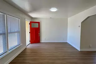 4501 Roosevelt Ave, Sacramento, CA 95820 - Photo 2
