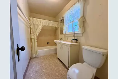 1053 Sycamore Avenue, Gustine, CA 95322 - Photo 26