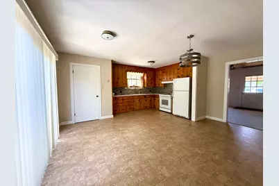 1053 Sycamore Avenue, Gustine, CA 95322 - Photo 12