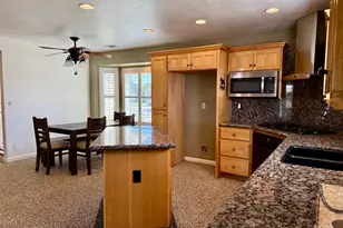 658 Lee Ave, Newman, CA 95360 - Photo 10