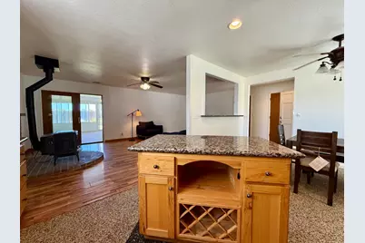 658 Lee Avenue, Newman, CA 95360 - Photo 12