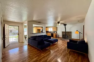 658 Lee Ave, Newman, CA 95360 - Photo 2