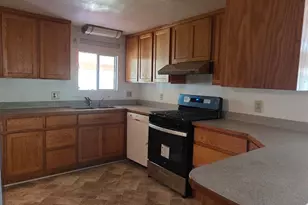 14163 Jokers Wild Ln, Grass Valley, CA 95945 - Photo 6