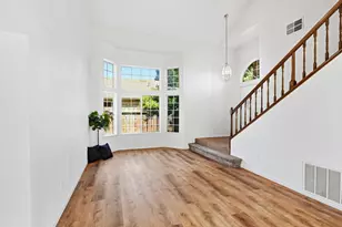 5209 Meadowland Way, Elk Grove, CA 95758 - Photo 10