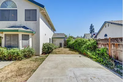 5209 Meadowland Way, Elk Grove, CA 95758 - Photo 44