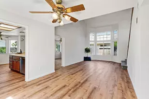 5209 Meadowland Way, Elk Grove, CA 95758 - Photo 8