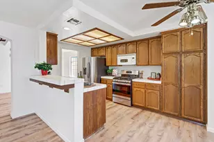 5209 Meadowland Way, Elk Grove, CA 95758 - Photo 18