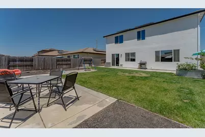 770 Berryessa Way, Olivehurst, CA 95961 - Photo 44
