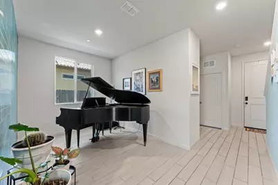 770 Berryessa Way, Olivehurst, CA 95961 - Photo 12