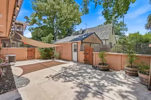 2200 23rd St, Sacramento, CA 95818 - Photo 32