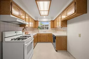 481 Wanda Way, Sacramento, CA 95819 - Photo 14