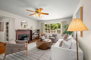 481 Wanda Way, Sacramento, CA 95819 - Photo 4
