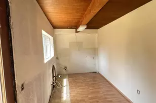 1226 Lassen View Dr, Westwood, CA 96137 - Photo 6