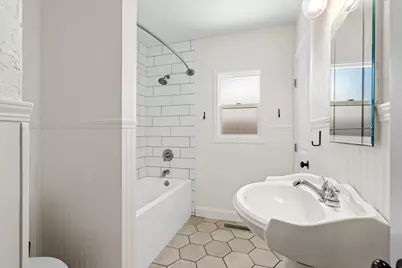 320 N Santa Cruz Avenue, Modesto, CA 95354 - Photo 26