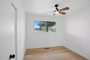 1760 Valparaiso Dr, Turlock, CA 95382 - Photo 10