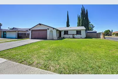 2 Tillman Circle, Sacramento, CA 95823 - Photo 1