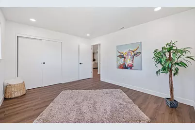 5617 Rosedale Way, Sacramento, CA 95822 - Photo 50