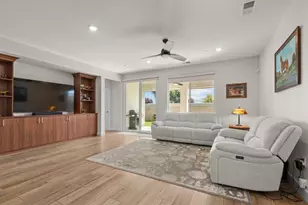 1587 McClure St, Woodland, CA 95776 - Photo 8