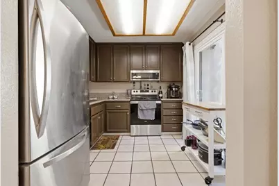 7413 Sunrise Boulevard, Citrus Heights, CA 95610 - Photo 12