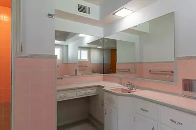 1045 Aidan Avenue, Sacramento, CA 95822 - Photo 34
