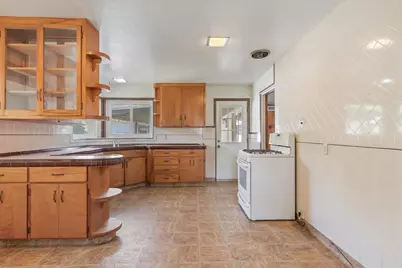 1045 Aidan Avenue, Sacramento, CA 95822 - Photo 20