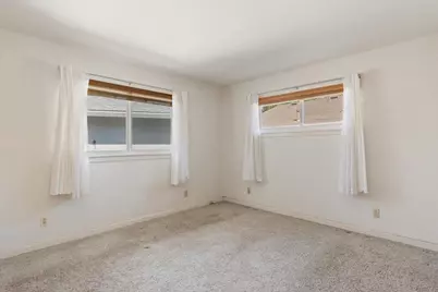 1045 Aidan Avenue, Sacramento, CA 95822 - Photo 26