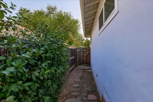 1045 Aidan Ave, Sacramento, CA 95822 - Photo 38