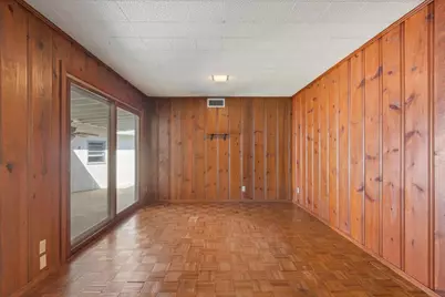 1045 Aidan Avenue, Sacramento, CA 95822 - Photo 22