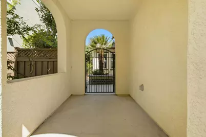 617 W Esplanade Drive, Mountain House, CA 95391 - Photo 6