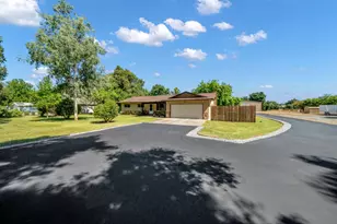 10007 Harvey Rd, Galt, CA 95632 - Photo 6