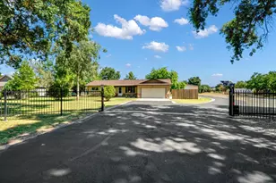 10007 Harvey Rd, Galt, CA 95632 - Photo 4