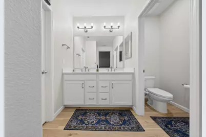 9476 Del Seis Drive, Sacramento, CA 95829 - Photo 18