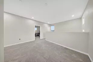 9476 Del Seis Dr, Sacramento, CA 95829 - Photo 14