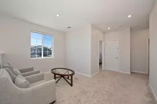 9476 Del Seis Dr, Sacramento, CA 95829 - Photo 10