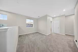 9476 Del Seis Dr, Sacramento, CA 95829 - Photo 16