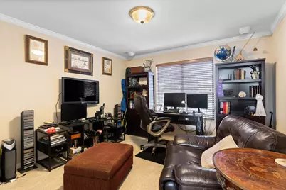9183 E Laguna Way, Elk Grove, CA 95758 - Photo 18
