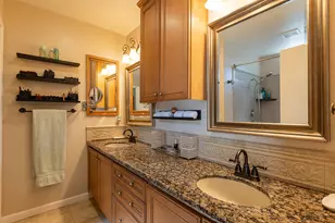 9183 E Laguna Way, Elk Grove, CA 95758 - Photo 20