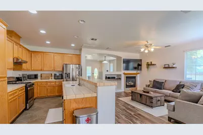1892 Parkside Way, Oakdale, CA 95361 - Photo 22