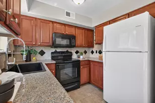 6849 Allegheny Ct, Stockton, CA 95219 - Photo 12