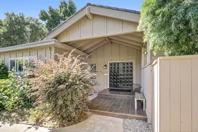 817 Commons Drive, Sacramento, CA 95825 - Photo 2