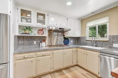 817 Commons Drive, Sacramento, CA 95825 - Photo 26