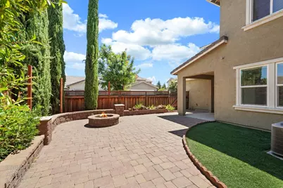 577 Lakeside Drive, Lathrop, CA 95330 - Photo 42