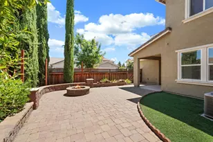 577 Lakeside Dr, Lathrop, CA 95330 - Photo 42