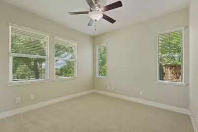577 Lakeside Drive, Lathrop, CA 95330 - Photo 24