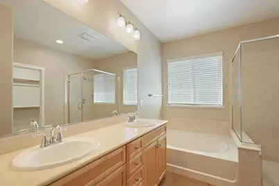 577 Lakeside Drive, Lathrop, CA 95330 - Photo 38