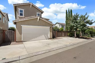 577 Lakeside Drive, Lathrop, CA 95330 - Photo 48