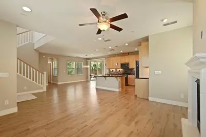 577 Lakeside Drive, Lathrop, CA 95330 - Photo 22