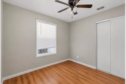 2297 Beaumont Street, Sacramento, CA 95815 - Photo 10